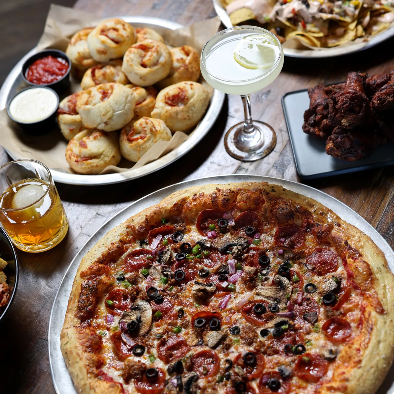 Eat & Drink at Alley's Alehouse